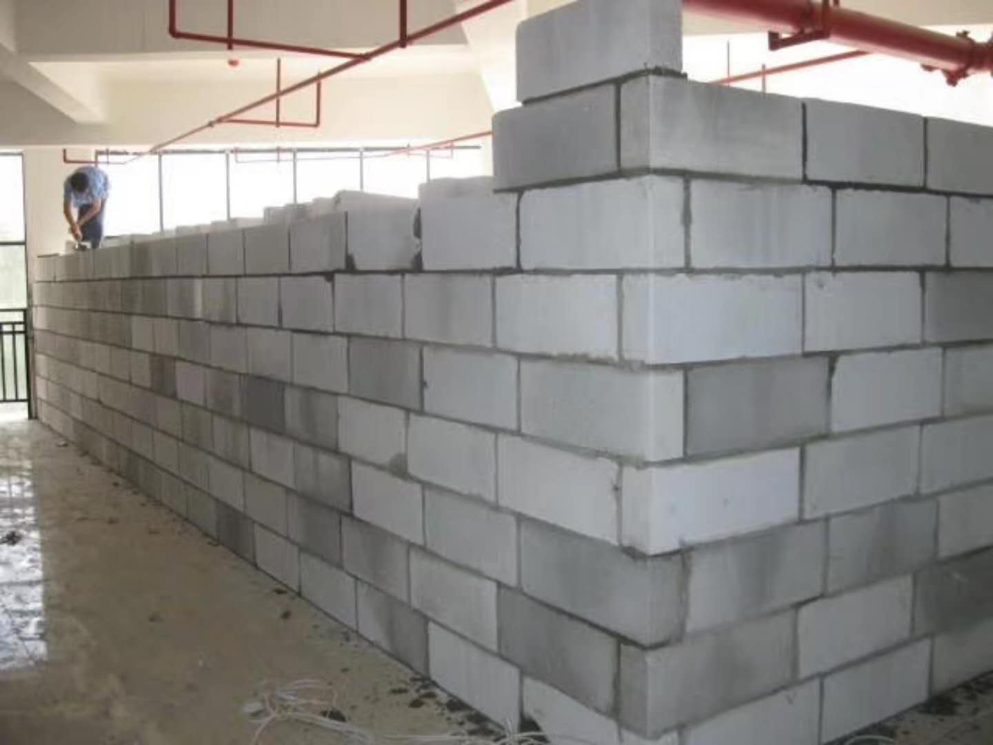 湛江蒸压加气混凝土砌块承重墙静力和抗震性能的研究